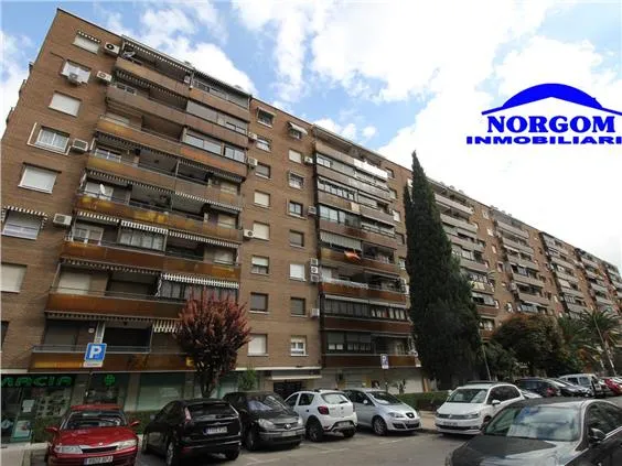 Piso en venta en calle Rafael Fernandez Hijicos