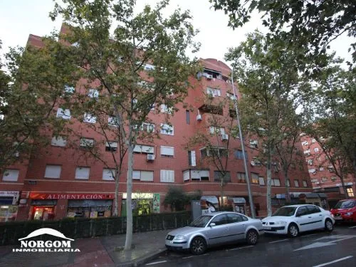 Se vende vivienda de renta libre en Avd. Pablo Neruda
