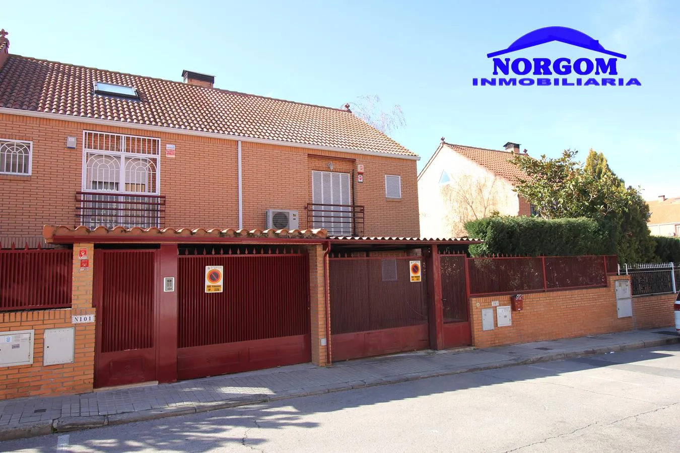 Chalet adosado a la venta en paseo de los Olivos