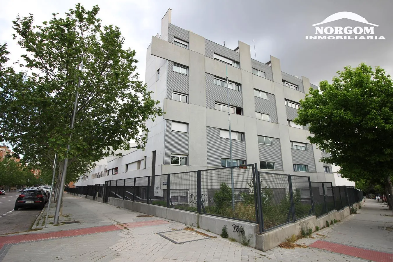 Piso en venta en el PAU CARABANCHEL