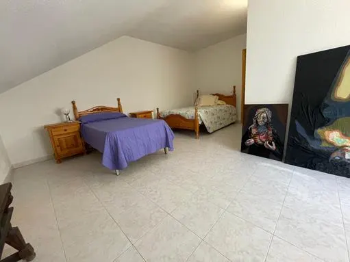 CASA EN PRIEDALAVES (Avila)